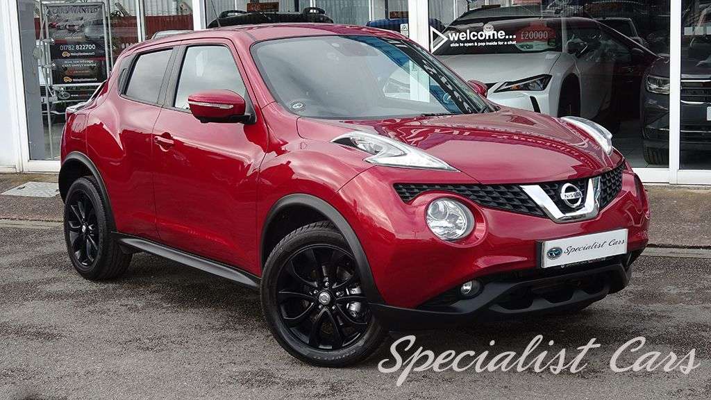 A 2015 NISSAN JUKE TEKNA DIG-T A 2015 NISSAN JUKE TEKNA DIG-T