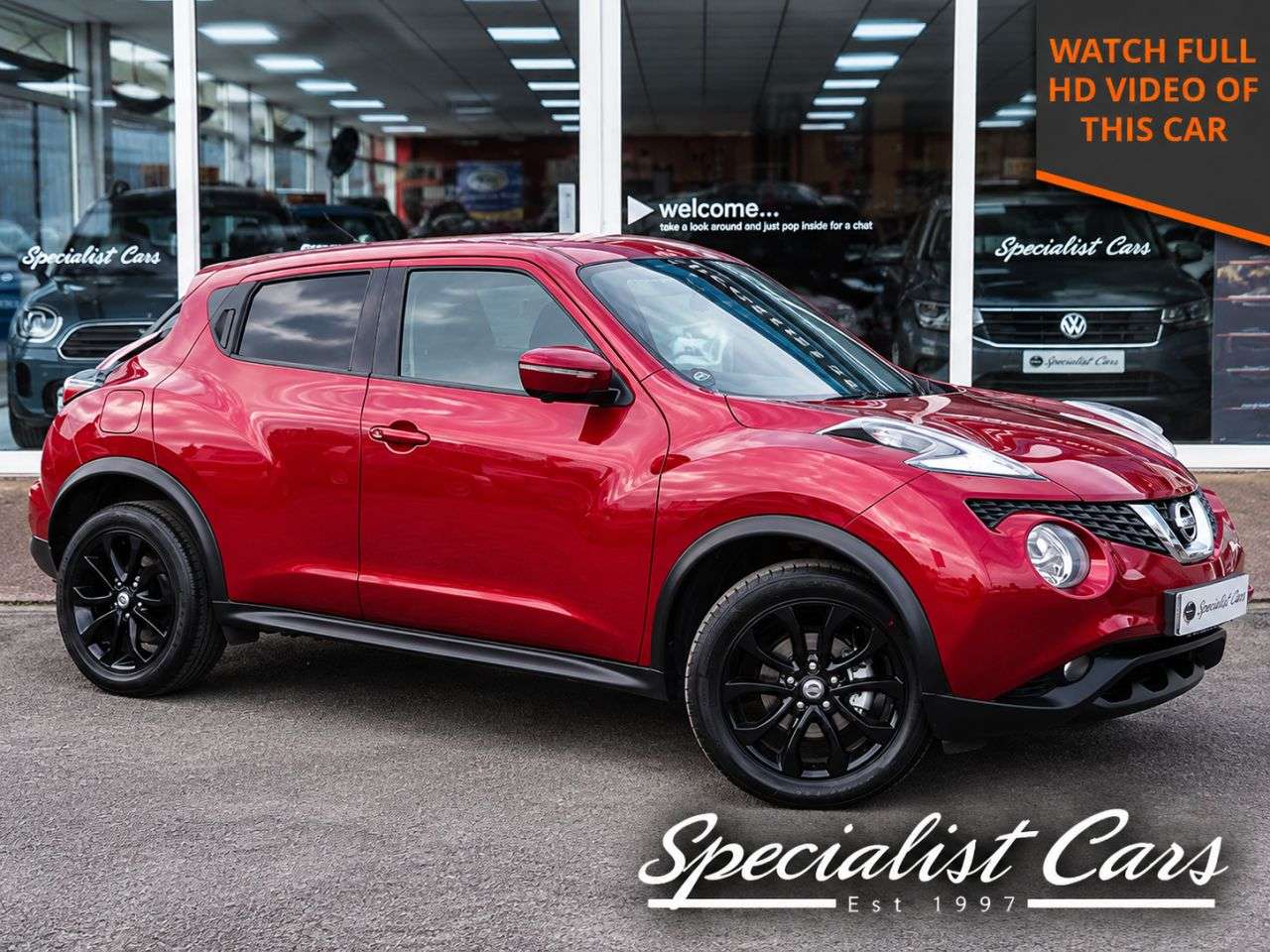 A 2015 NISSAN JUKE TEKNA DIG-T A 2015 NISSAN JUKE TEKNA DIG-T