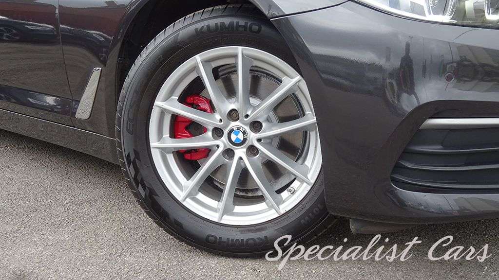 2019 BMW 5 SERIES 2019 BMW 5 SERIES