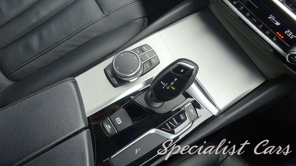 2019 BMW 5 SERIES 2019 BMW 5 SERIES