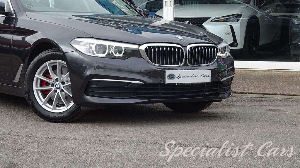 2019 BMW 5 SERIES 2019 BMW 5 SERIES