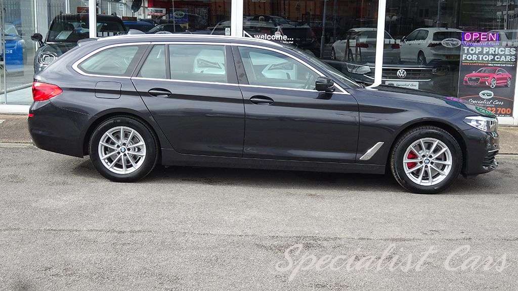 2019 BMW 5 SERIES 2019 BMW 5 SERIES
