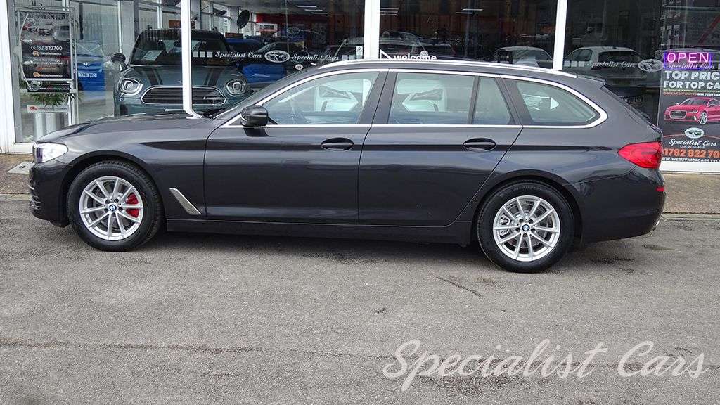 2019 BMW 5 SERIES 2019 BMW 5 SERIES