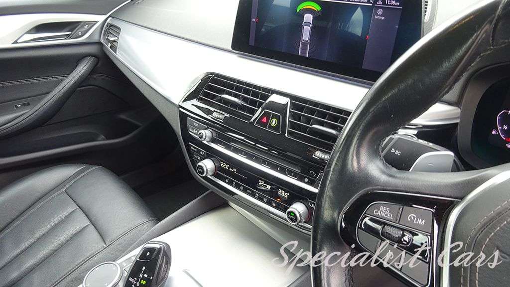 2019 BMW 5 SERIES 2019 BMW 5 SERIES