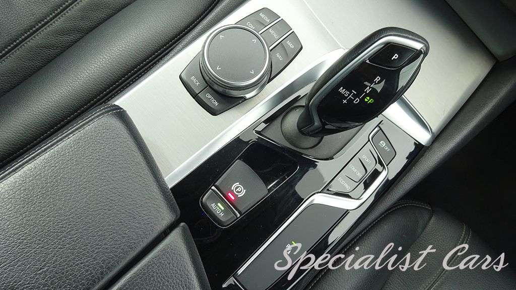 2019 BMW 5 SERIES 2019 BMW 5 SERIES