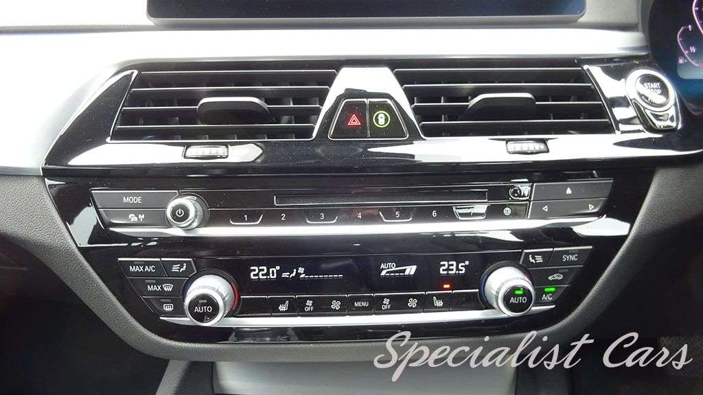 2019 BMW 5 SERIES 2019 BMW 5 SERIES