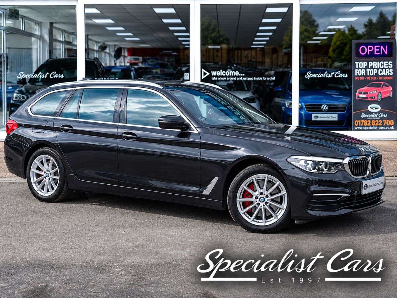 A 2019 BMW 5 SERIES 2.0 520i GPF SE Touring 5dr Petrol Auto Euro 6 (s/s) (184 ps) A 2019 BMW 5 SERIES 2.0 520i GPF SE Touring 5dr Petrol Auto Euro 6 (s/s) (184 ps)