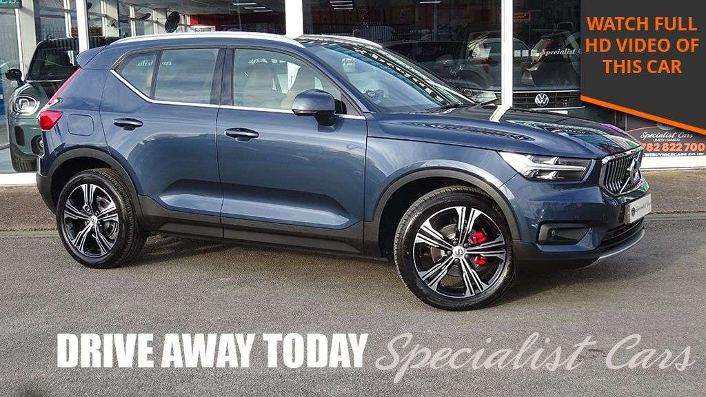 A 2019 VOLVO XC40 1.5 T3 Inscription SUV 5dr Petrol Manual Euro 6 (s/s) (163 ps) A 2019 VOLVO XC40 1.5 T3 Inscription SUV 5dr Petrol Manual Euro 6 (s/s) (163 ps)