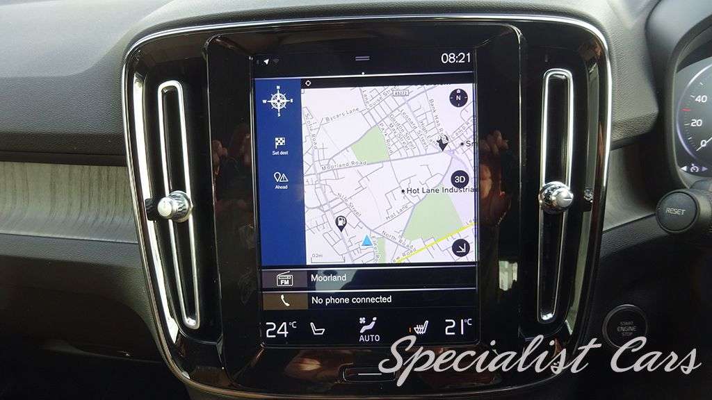 2019 VOLVO XC40 2019 VOLVO XC40