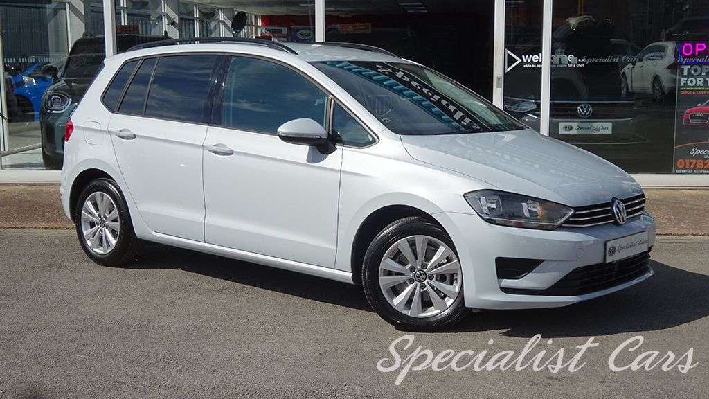 2017 VOLKSWAGEN GOLF SV 2017 VOLKSWAGEN GOLF SV