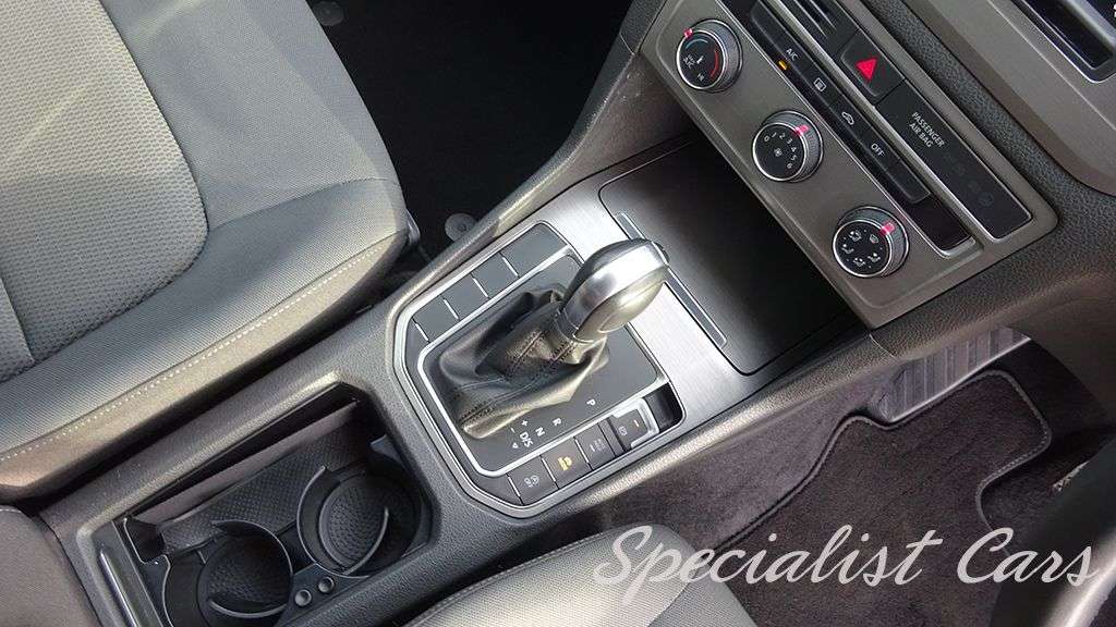 2017 VOLKSWAGEN GOLF SV 2017 VOLKSWAGEN GOLF SV