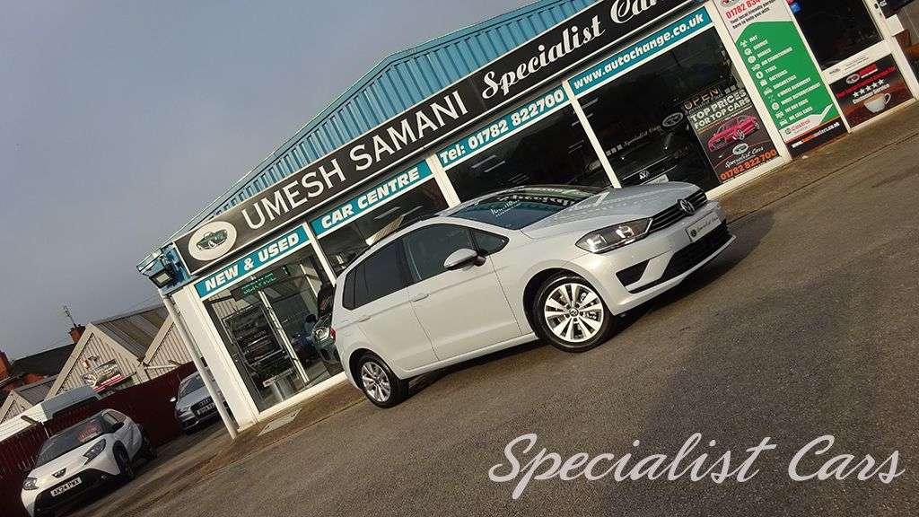 2017 VOLKSWAGEN GOLF SV 2017 VOLKSWAGEN GOLF SV