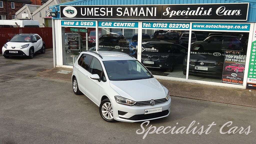 2017 VOLKSWAGEN GOLF SV 2017 VOLKSWAGEN GOLF SV