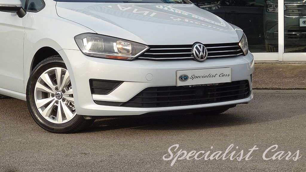 2017 VOLKSWAGEN GOLF SV 2017 VOLKSWAGEN GOLF SV