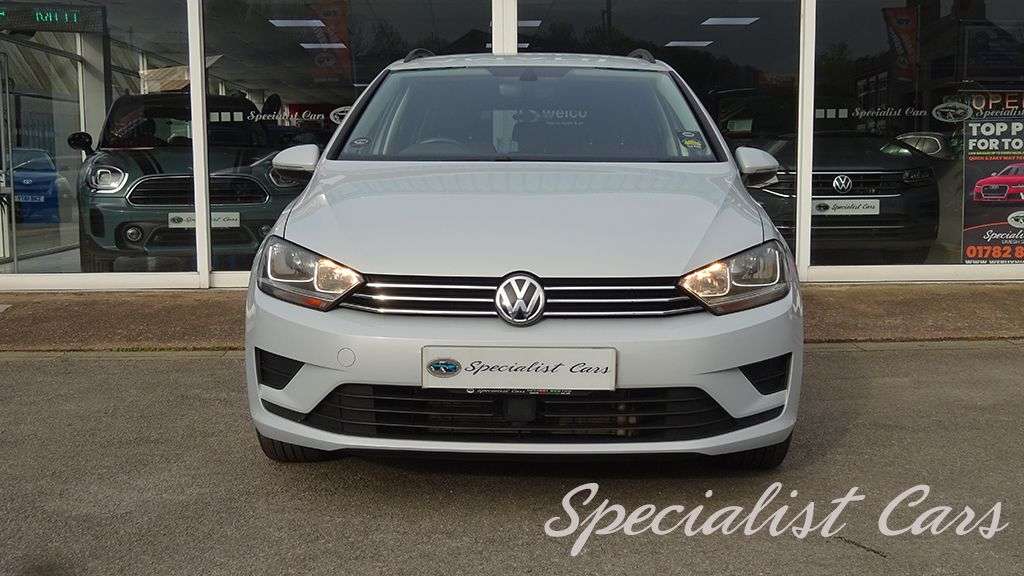 2017 VOLKSWAGEN GOLF SV 2017 VOLKSWAGEN GOLF SV