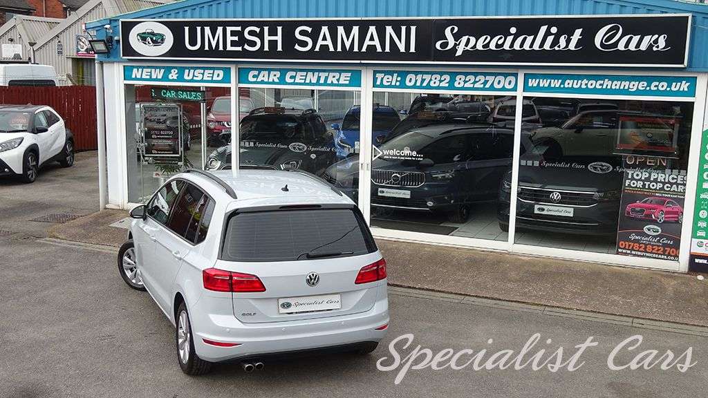 2017 VOLKSWAGEN GOLF SV 2017 VOLKSWAGEN GOLF SV