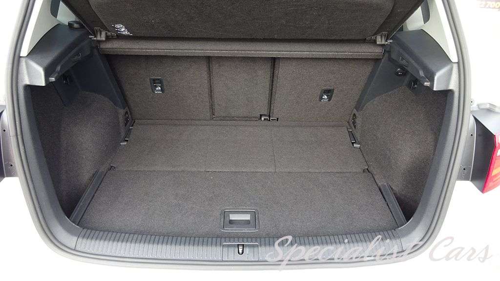 2017 VOLKSWAGEN GOLF SV 2017 VOLKSWAGEN GOLF SV