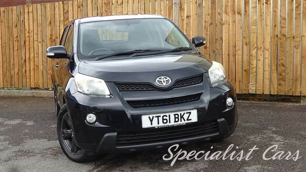 A 2011 TOYOTA URBAN CRUISER 1.33 Dual VVT-i SUV 5dr Petrol Manual Euro 4 (s/s) (101 ps) A 2011 TOYOTA URBAN CRUISER 1.33 Dual VVT-i SUV 5dr Petrol Manual Euro 4 (s/s) (101 ps)