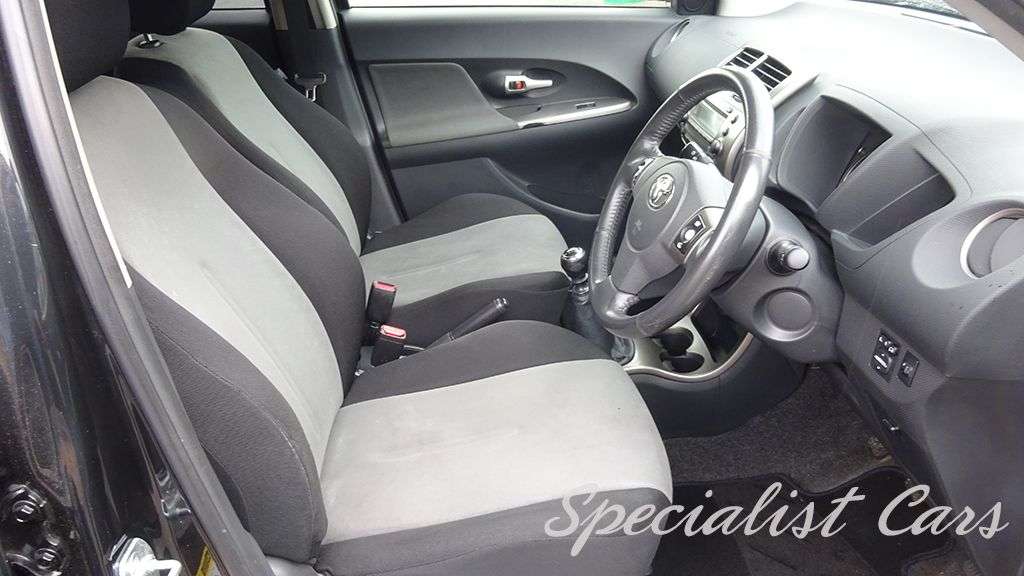 2011 TOYOTA URBAN CRUISER 2011 TOYOTA URBAN CRUISER