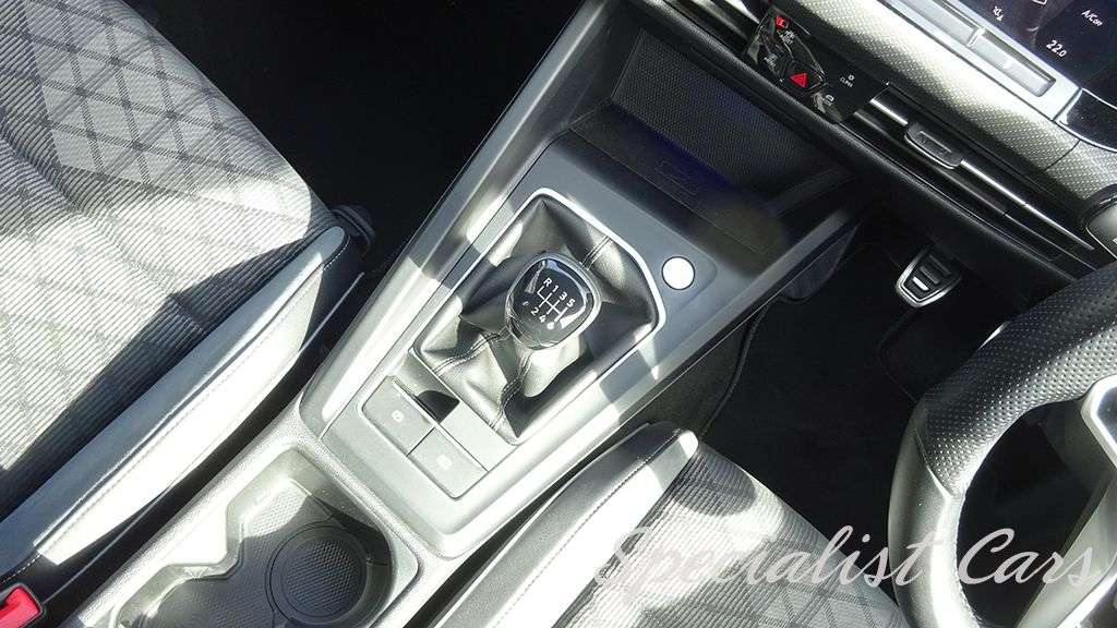 2022 VOLKSWAGEN GOLF 2022 VOLKSWAGEN GOLF