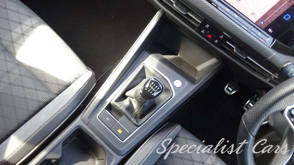 2022 VOLKSWAGEN GOLF 2022 VOLKSWAGEN GOLF