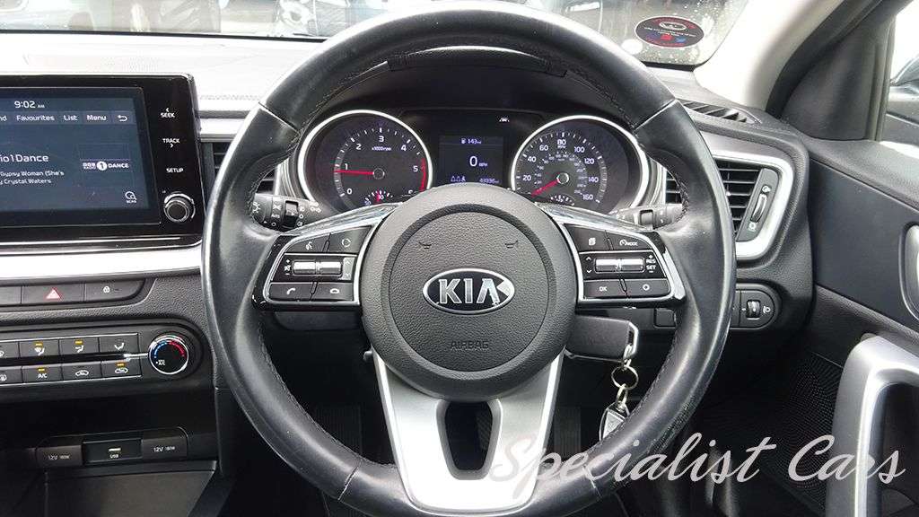 2020 KIA XCEED 2020 KIA XCEED