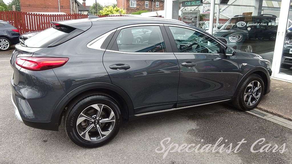 2020 KIA XCEED 2020 KIA XCEED