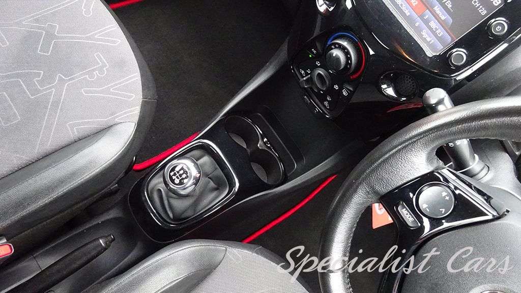 2015 TOYOTA AYGO 2015 TOYOTA AYGO