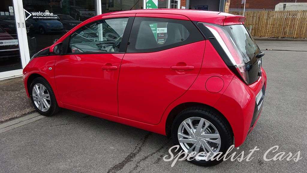 2015 TOYOTA AYGO 2015 TOYOTA AYGO