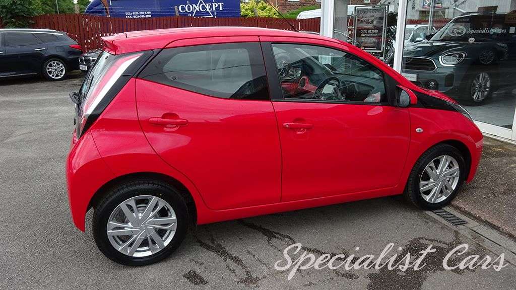 2015 TOYOTA AYGO 2015 TOYOTA AYGO