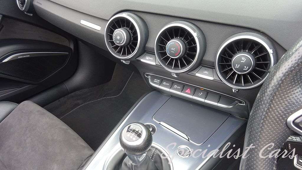 2018 AUDI TT 2018 AUDI TT