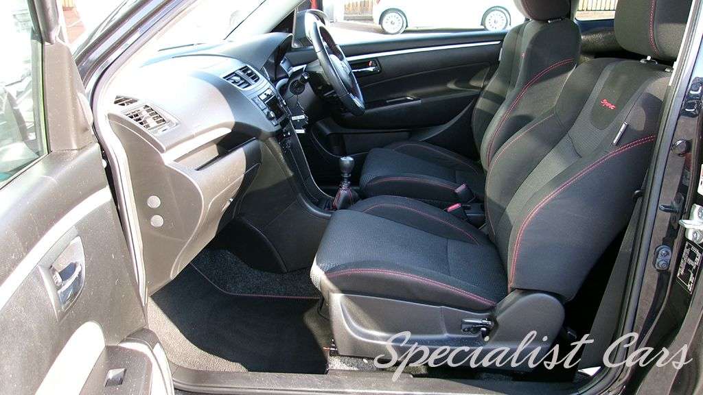 2013 SUZUKI SWIFT 2013 SUZUKI SWIFT
