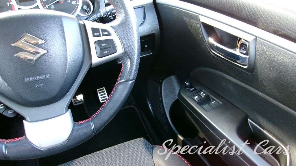 2013 SUZUKI SWIFT 2013 SUZUKI SWIFT