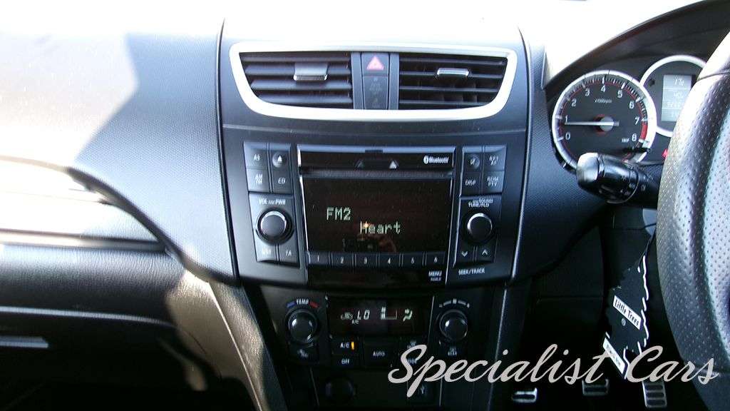 2013 SUZUKI SWIFT 2013 SUZUKI SWIFT