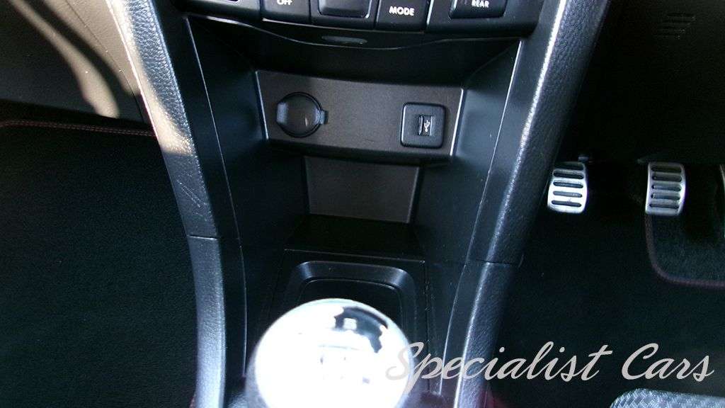 2013 SUZUKI SWIFT 2013 SUZUKI SWIFT
