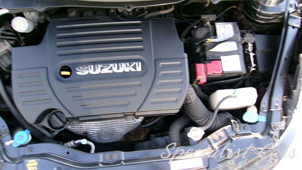 2013 SUZUKI SWIFT 2013 SUZUKI SWIFT