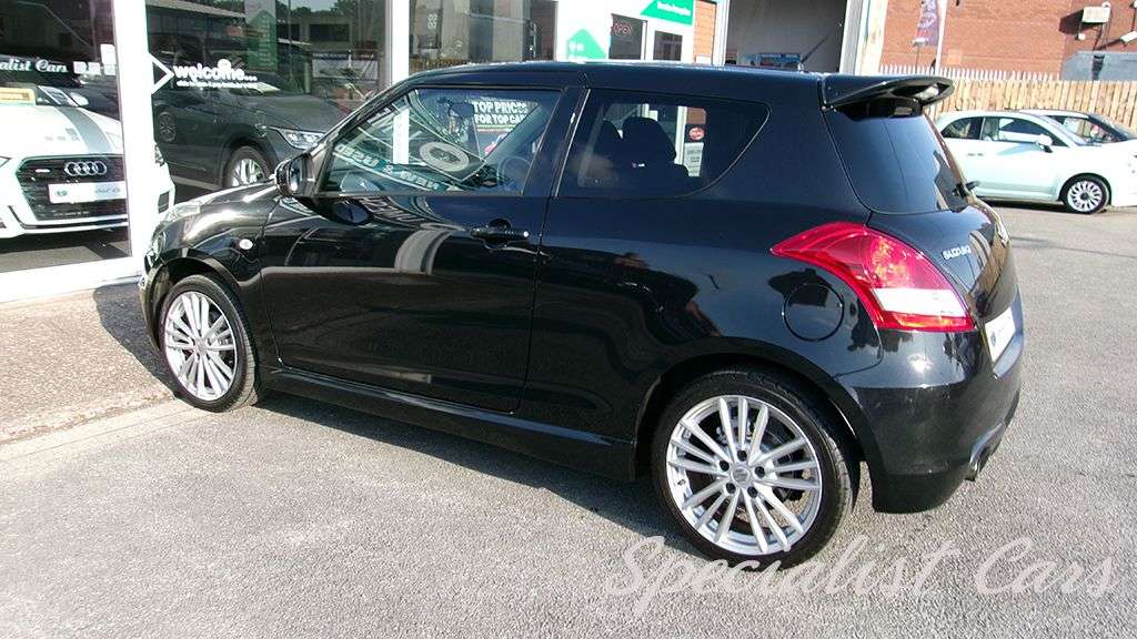 2013 SUZUKI SWIFT 2013 SUZUKI SWIFT