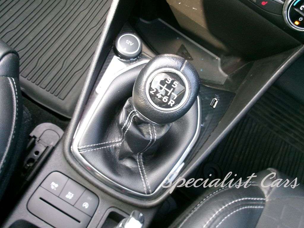 2018 FORD FIESTA 2018 FORD FIESTA