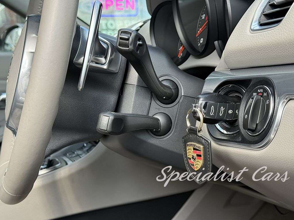 2013 PORSCHE CAYMAN 2013 PORSCHE CAYMAN