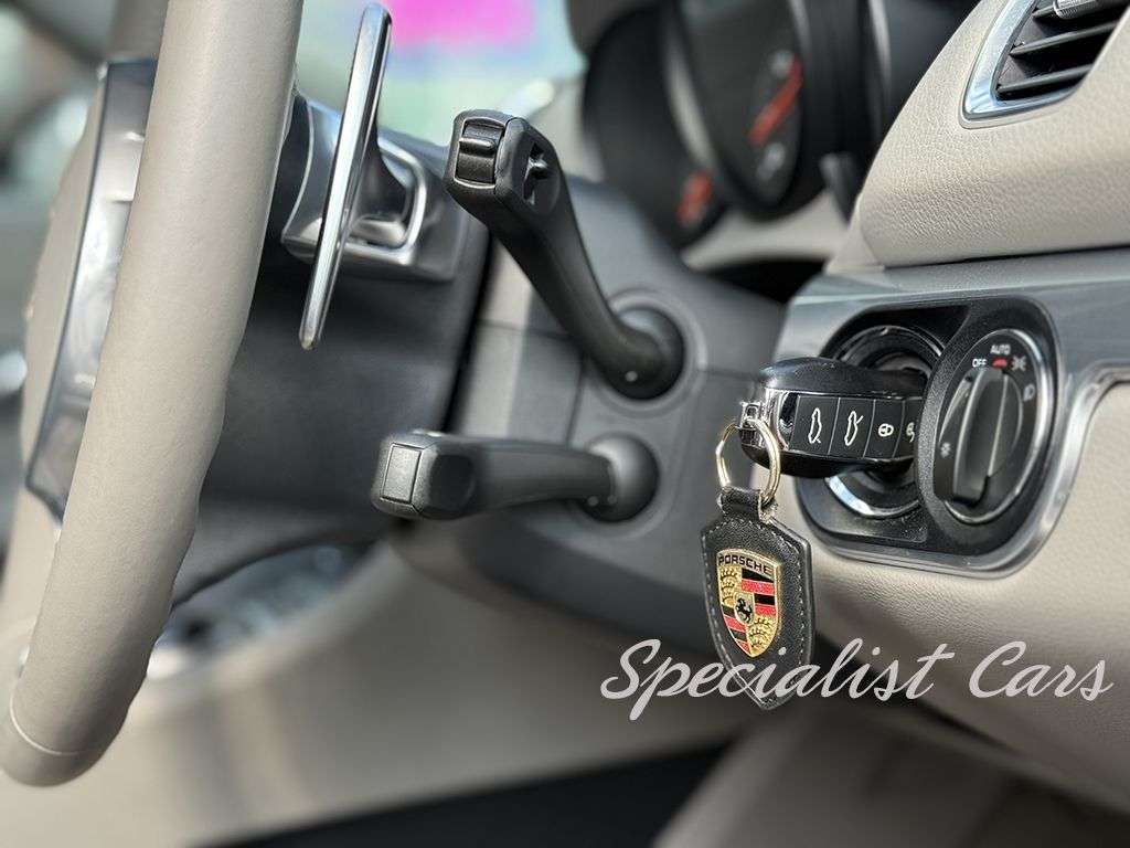 2013 PORSCHE CAYMAN 2013 PORSCHE CAYMAN