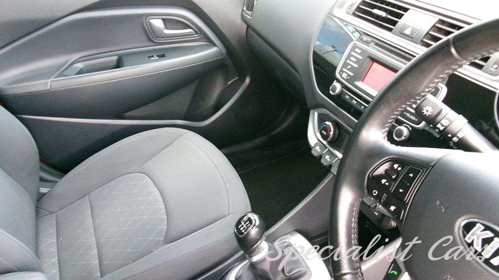 2016 KIA RIO 2016 KIA RIO