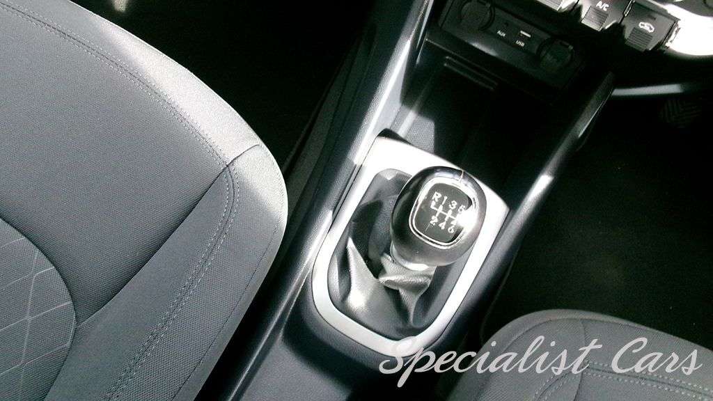 2016 KIA RIO 2016 KIA RIO