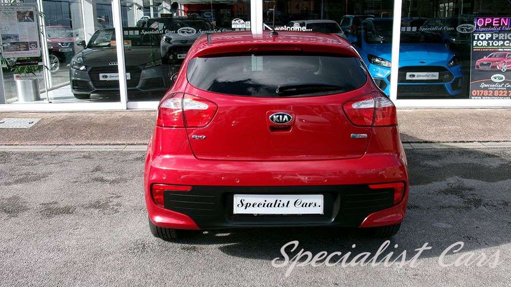 2016 KIA RIO 2016 KIA RIO