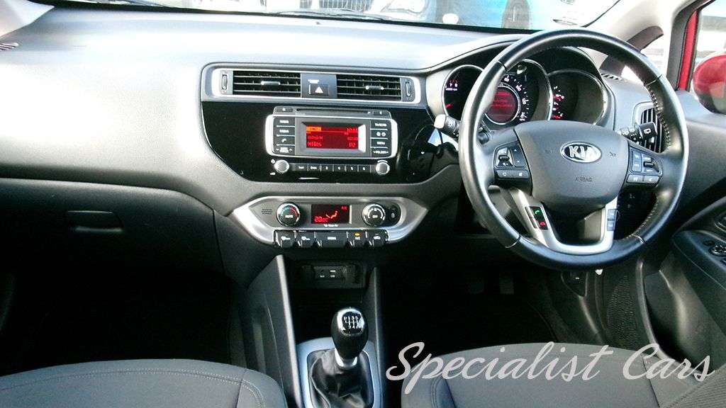 2016 KIA RIO 2016 KIA RIO