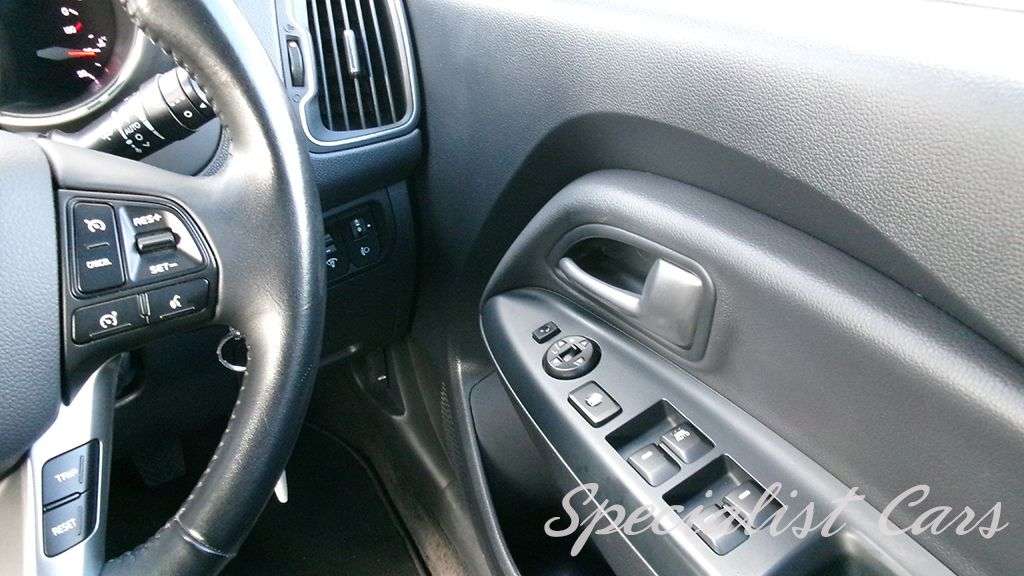 2016 KIA RIO 2016 KIA RIO