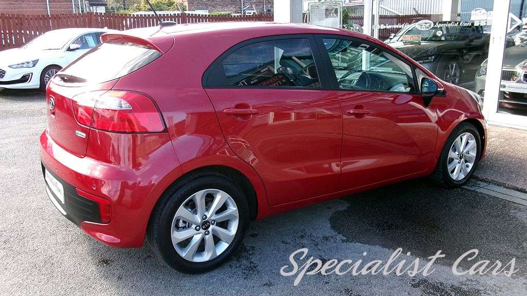 2016 KIA RIO 2016 KIA RIO