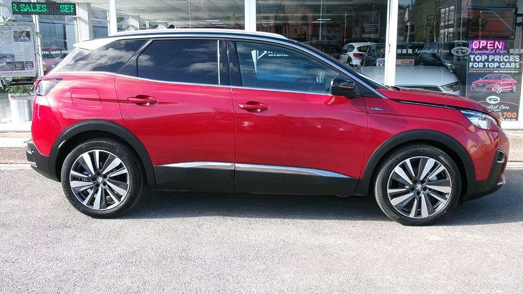2019 PEUGEOT 3008 2019 PEUGEOT 3008