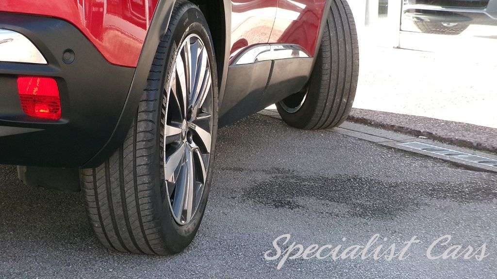 2019 PEUGEOT 3008 2019 PEUGEOT 3008