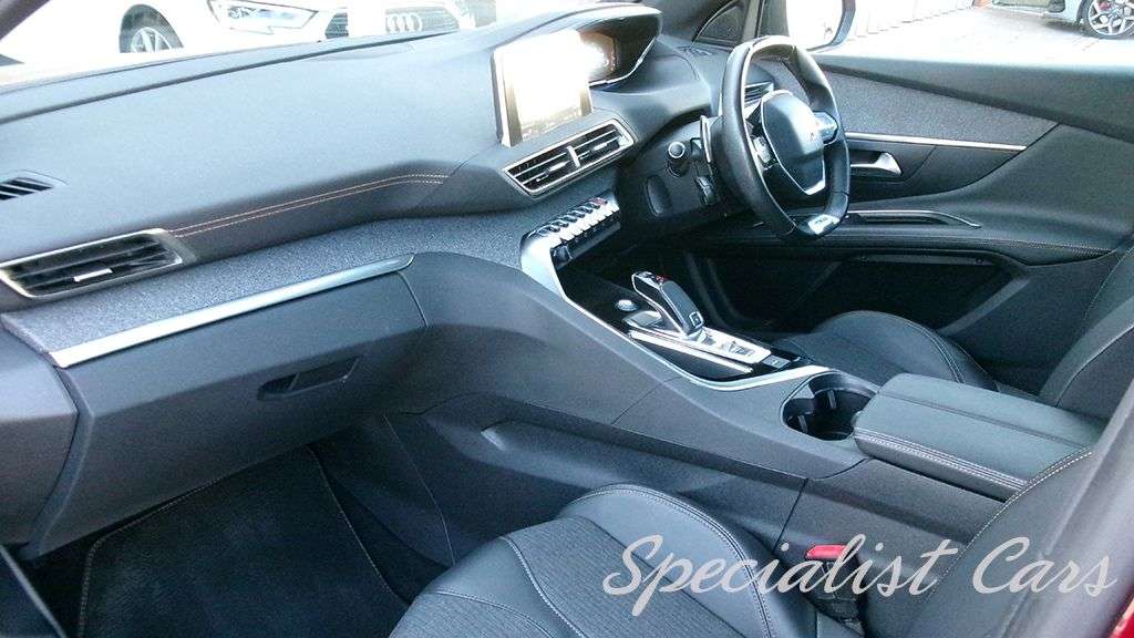 2019 PEUGEOT 3008 2019 PEUGEOT 3008