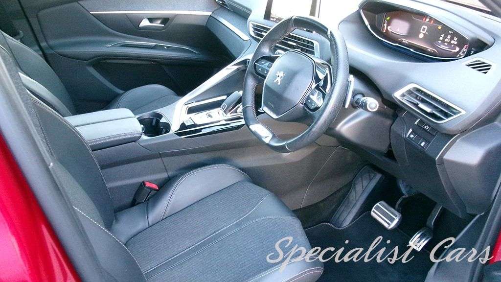 2019 PEUGEOT 3008 2019 PEUGEOT 3008